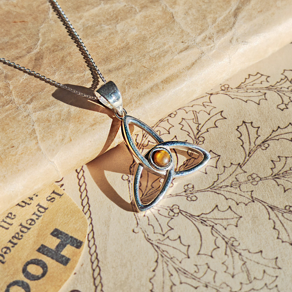 Colgante Triqueta con Ojo de Tigre - Plata de Ley 925