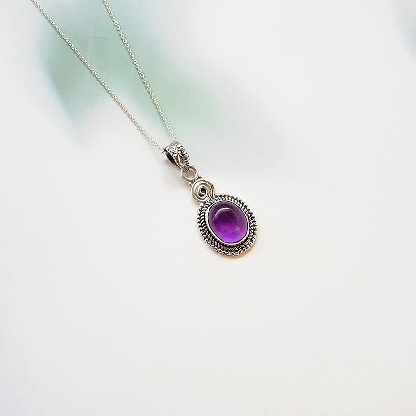 Colgante Óvalo de Amatista y Plata de Ley 925