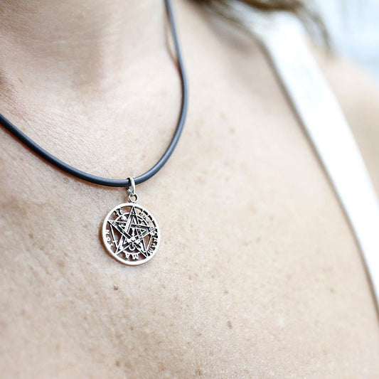 Colgante Tetragramaton en Plata de Ley 925