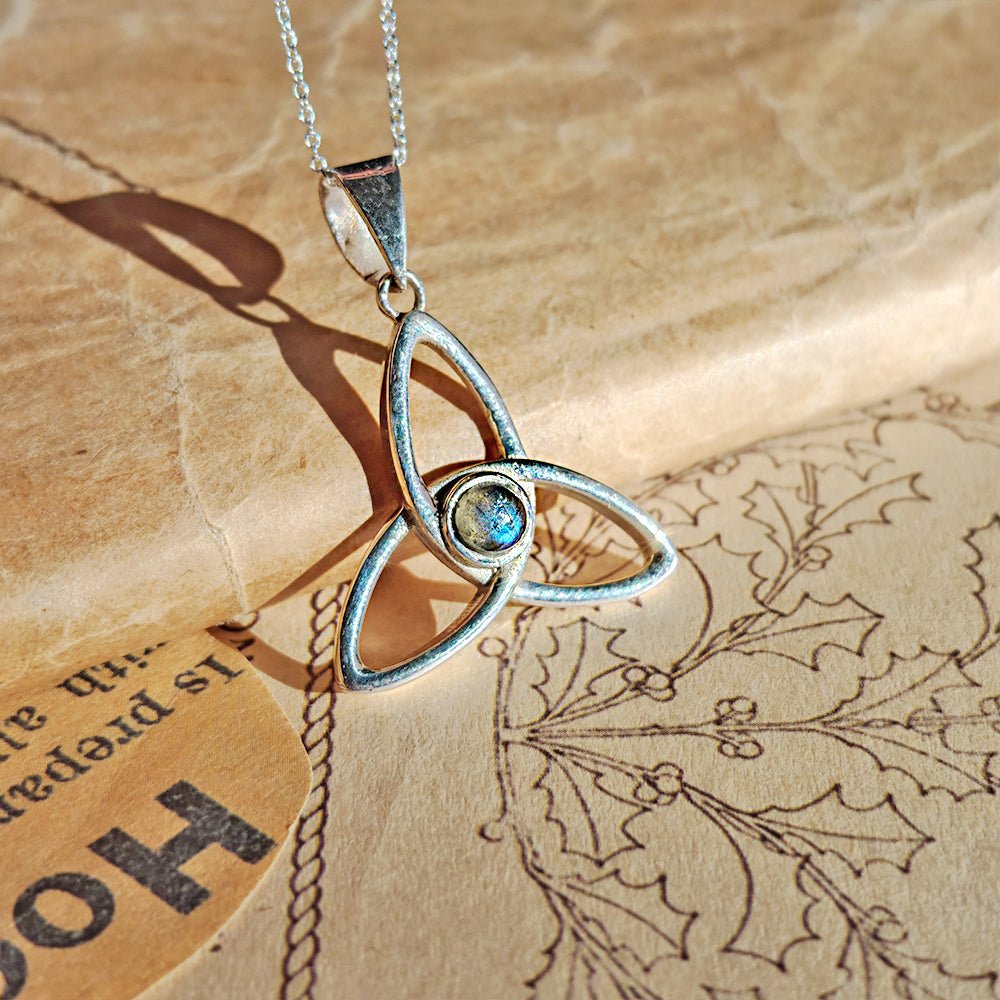 Colgante Triqueta con Labradorita - Plata de Ley 925