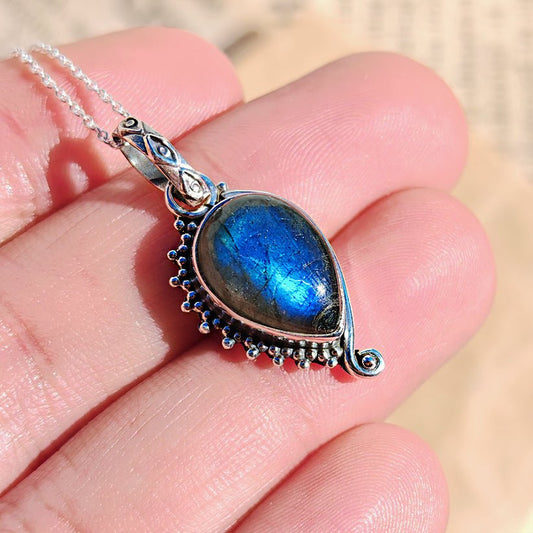 Colgante Varanasi Labradorita y Plata de Ley 925