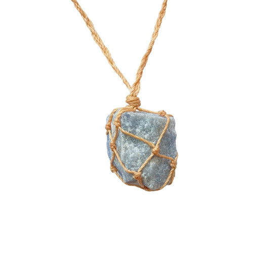 Collar Macramé de Cuarzo Azul en Bruto