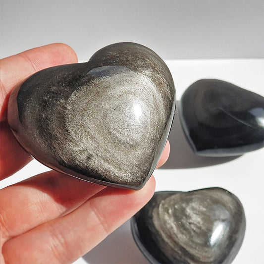 Corazón de Obsidiana Plateada