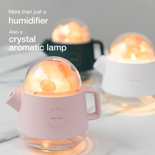 Humidificador Tetera Mágica de innovagizmo, muestra su diseño en forma de tetera con vapor saliendo de la boquilla.