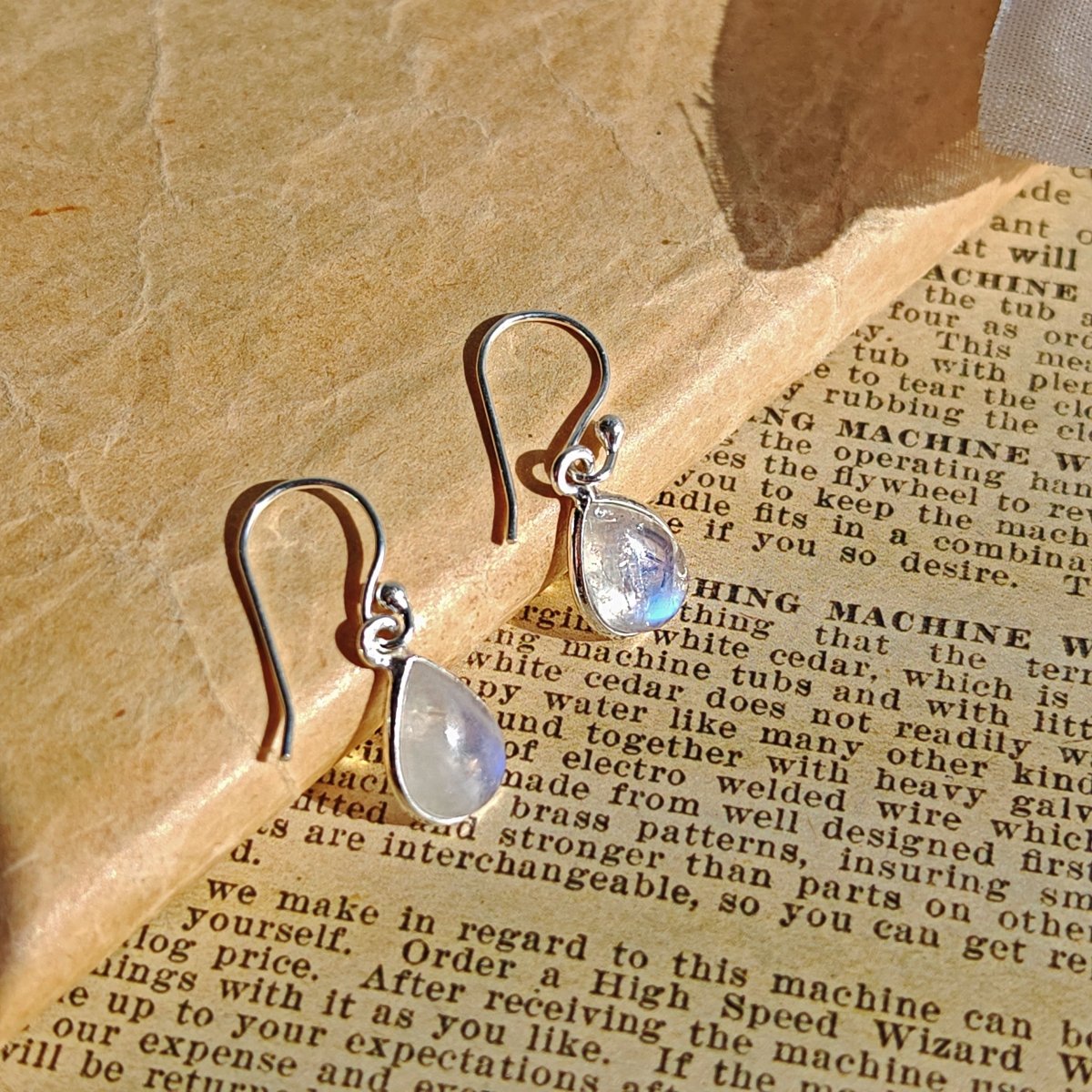 Pendientes 'Aurora' Piedra de Luna S925