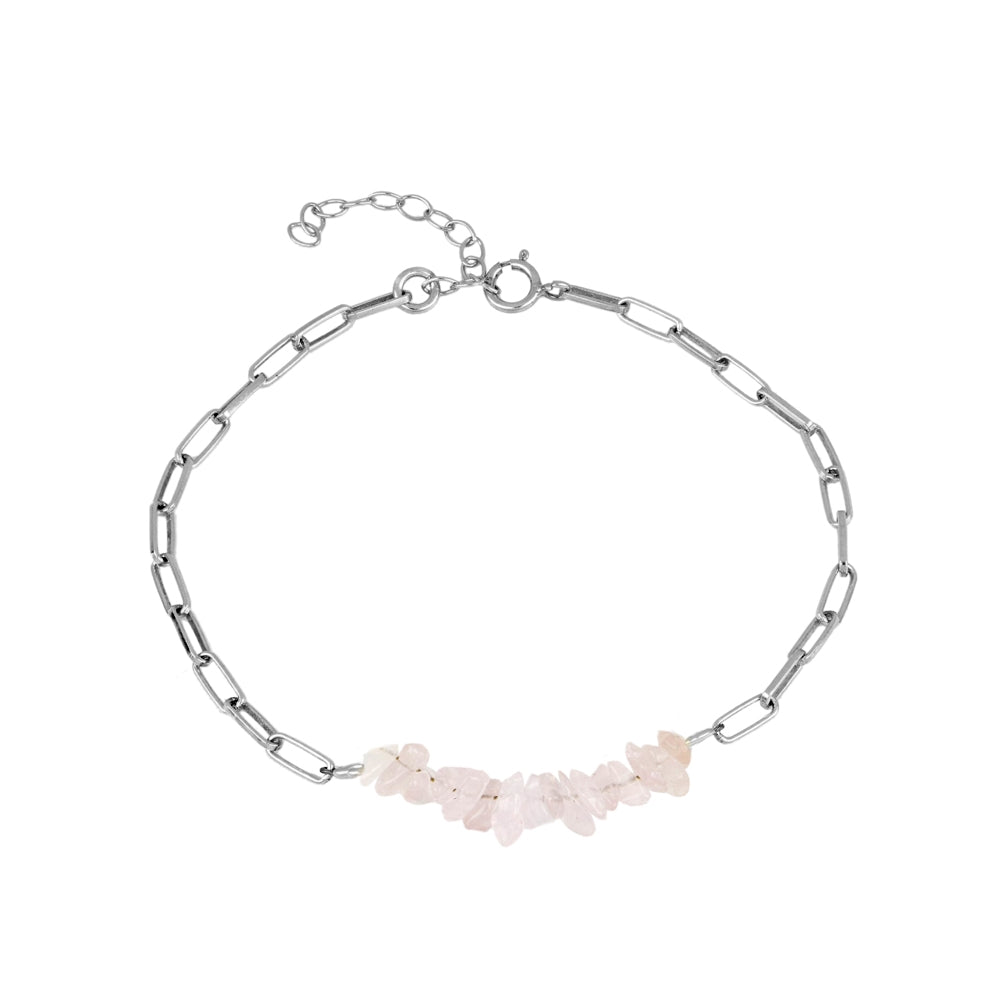 Pulsera de plata 'Eloise' con cuarzo rosa, joya elegante y delicada visible en la imagen.