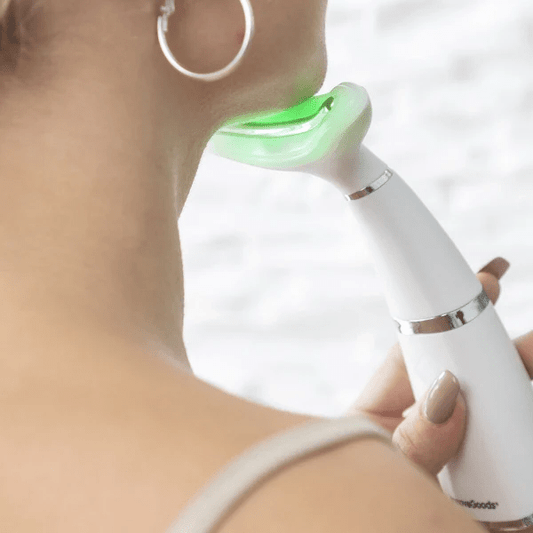 Reductor de papada innovagizmo con fototerapia, termoterapia y vibración, diseño compacto y tecnología avanzada para mejora facial