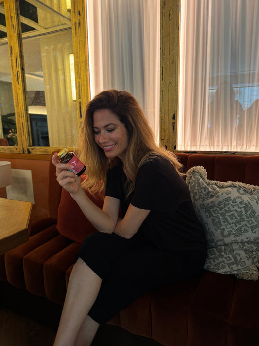 FemmeUp: Suplementos para la Mujer desde la Filosofía Sensaido