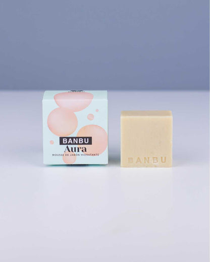 Mousse facial ecológica Aura de BANBU en envase, limpia piel normal y seca con fórmula suave y natural.