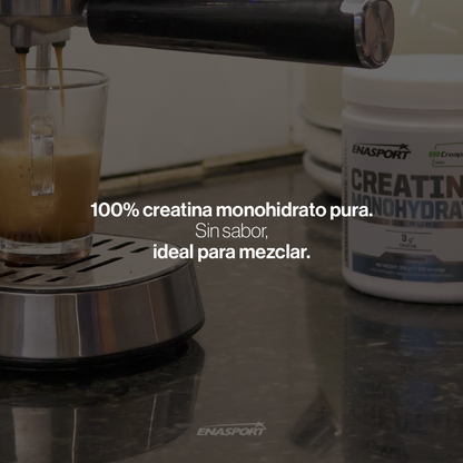 Polvo de creatina monohidrato individual de la marca Enasport en un envase plástico.