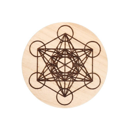 Altar de madera con símbolo de Metatrón, decorativo y espiritual, ideal para espacios de meditación y rituales religiosos.