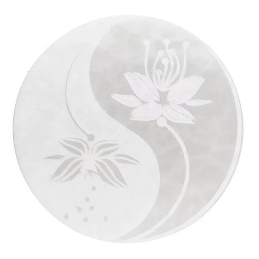 Figura geométrica de altar de selenita en forma de Ying y Yang, ideal para decoración espiritual y energías positivas.