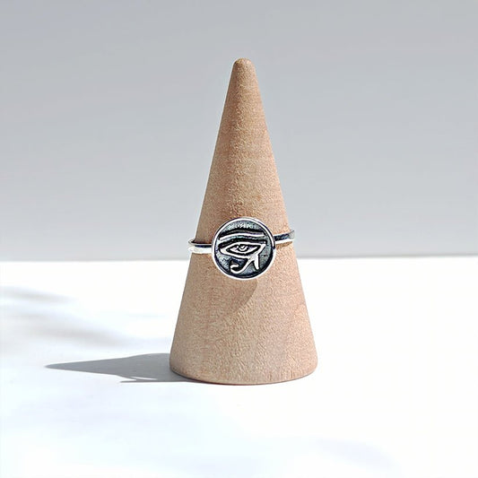 Anillo "Amuleto Ojo de Ra" en Plata de Ley 925