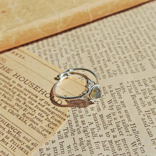 Anillo Nudo de Bruja 'Wicca' con Labradorita - Plata de Ley 925