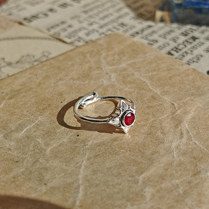 Anillo Nudo de Bruja 'Wicca' con Rubí - Plata de Ley 925