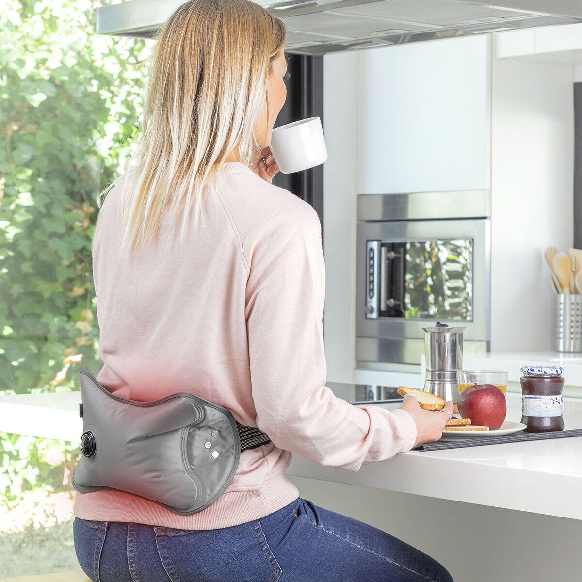Bolsa de agua caliente ajustable y recargable Hutter InnovaGoods gris, con capacidad de 400 W, para alivio del dolor y calor.
