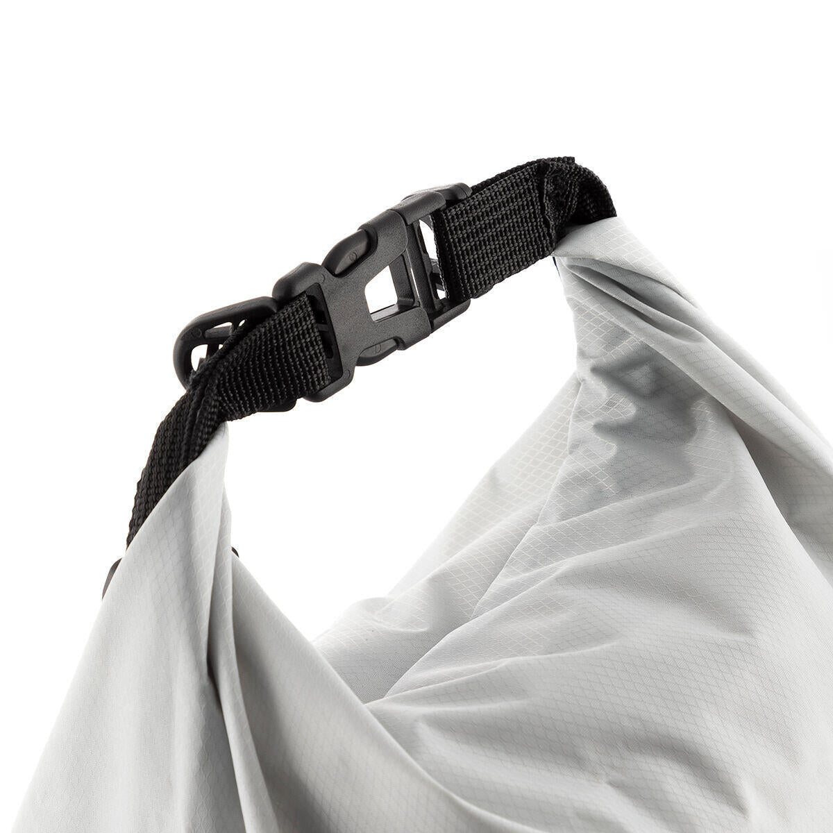 Bolsa estanca impermeable deportiva Drysal de Innovagizmo, capacidad de 10L, ideal para actividades al aire libre y protección contra agua.
