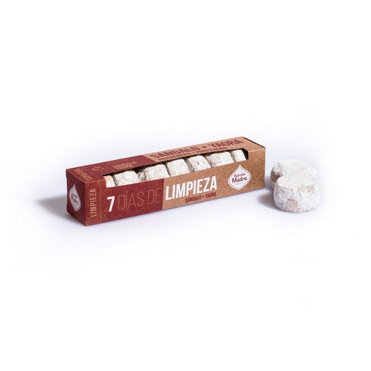 Bombita de defumación de 7 días para limpieza con aromas a sándalo y yagra, diseñada por Mystical Tienda.