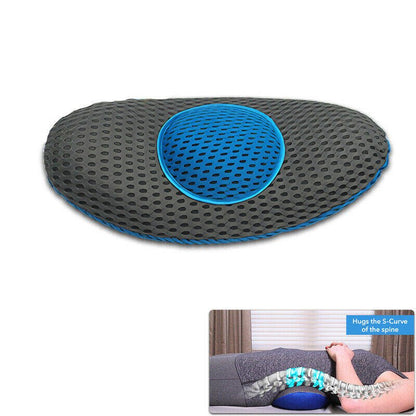 Cojín ergonómico de apoyo lumbar en color negro, diseñado para mejorar la postura y aliviar la tensión en la espalda.