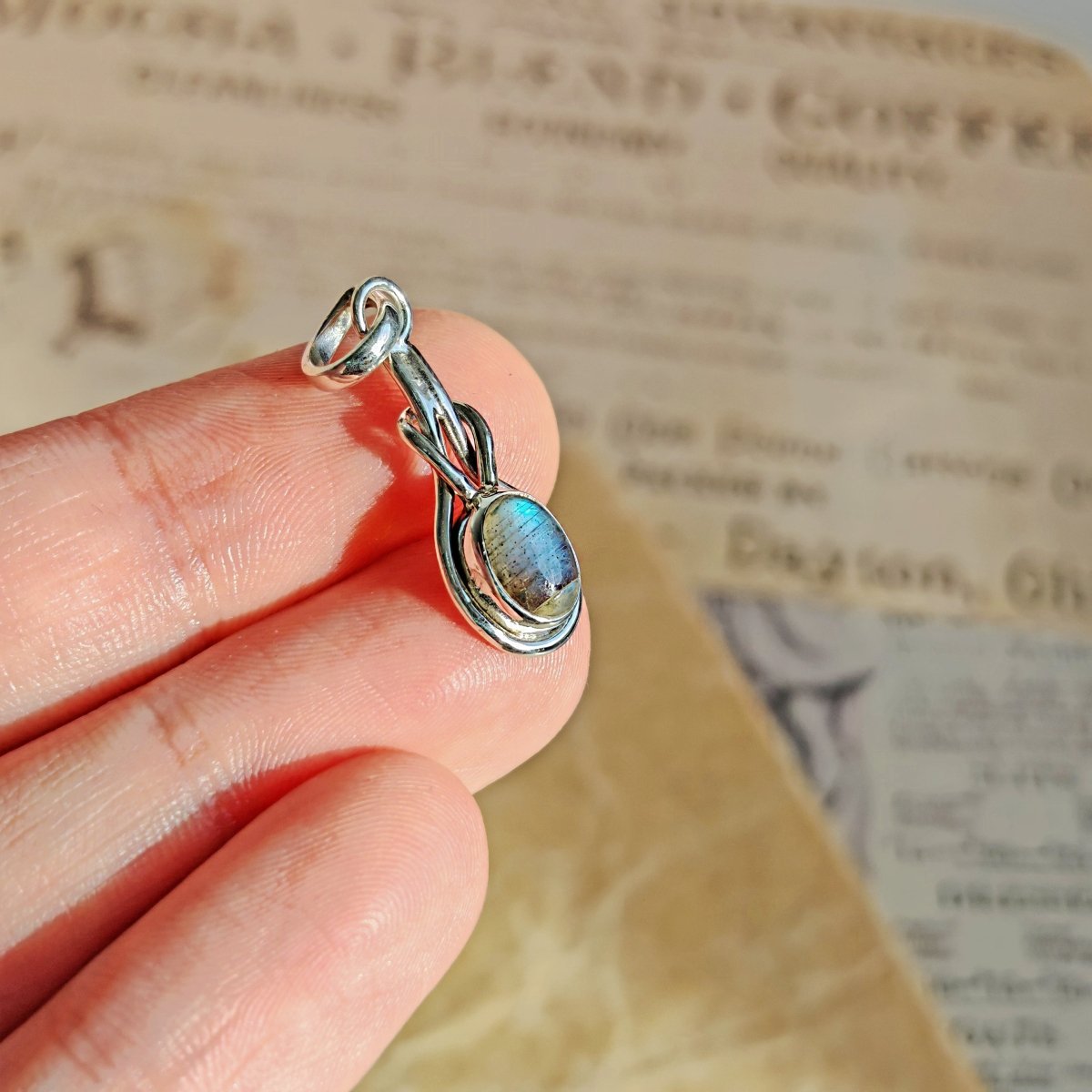 Colgante Arwen Labradorita y Plata de Ley 925 - Sensaido
