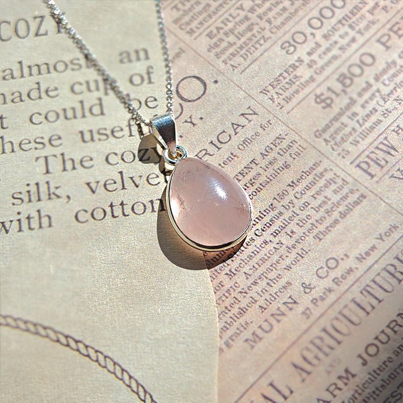 Colgante 'Danu' Cuarzo Rosa y Plata de Ley 925 - Sensaido