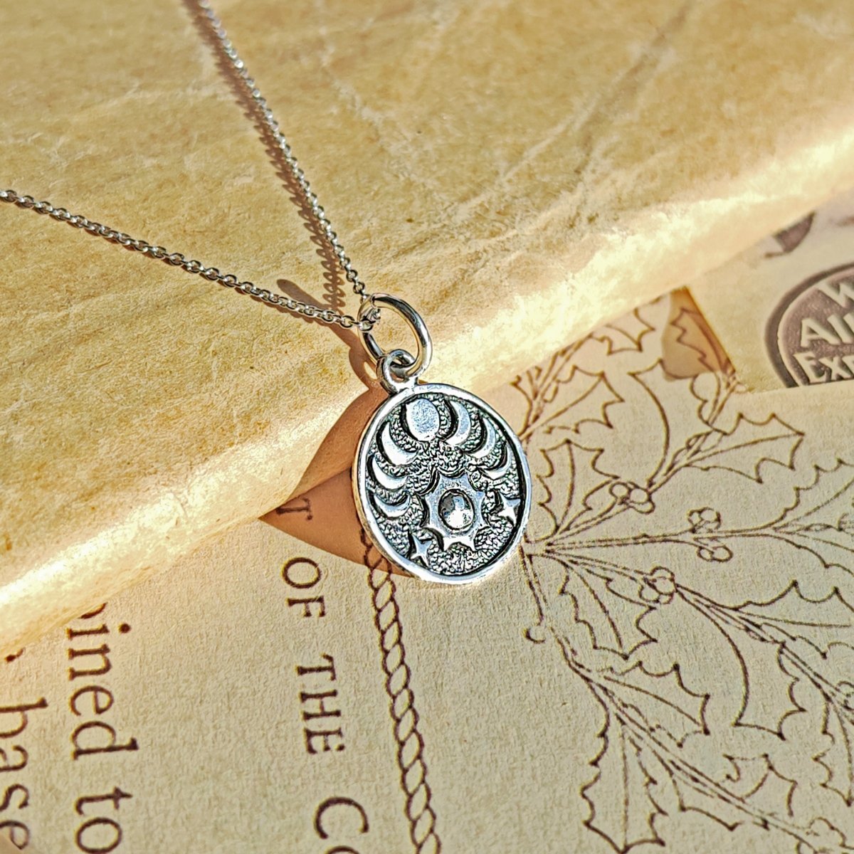 Colgante Fases Lunares, Sol y Estrellas - Plata de Ley 925 - Sensaido