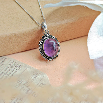 Colgante de plata 925 con amatista en estilo Jaipur, joya elegante de Mystical Tienda.