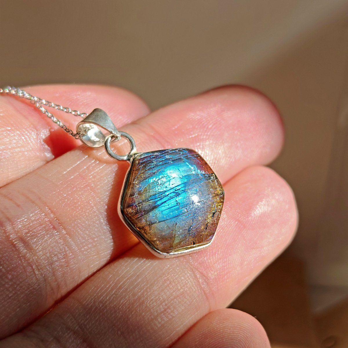 Colgante 'Mawu' Labradorita y Plata de Ley 925 - Sensaido