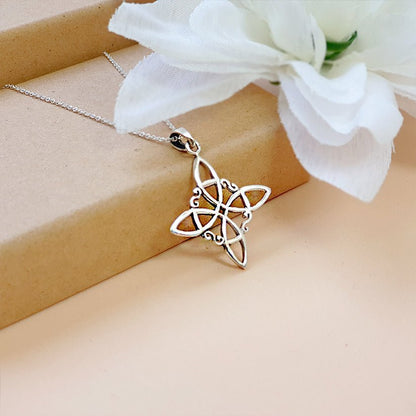 Colgante Nudo de Bruja "Celta" en Plata de Ley 925