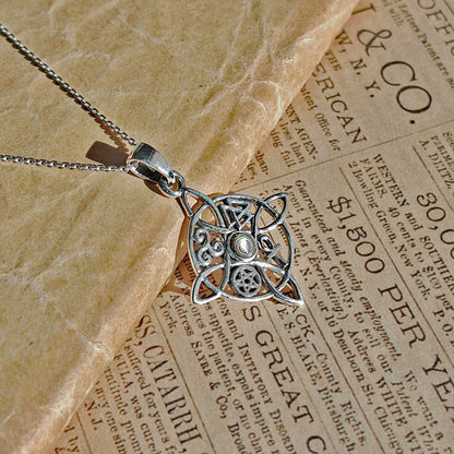 Colgante Nudo de Bruja con Abulón y Símbolos Sagrados - Plata de Ley 925