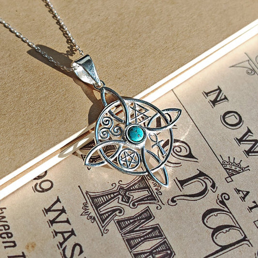 Colgante Nudo de Bruja con Howlita y Símbolos Sagrados - Plata de Ley 925