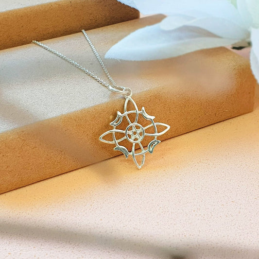 Colgante Nudo de Bruja "Wicca" en Plata de Ley 925
