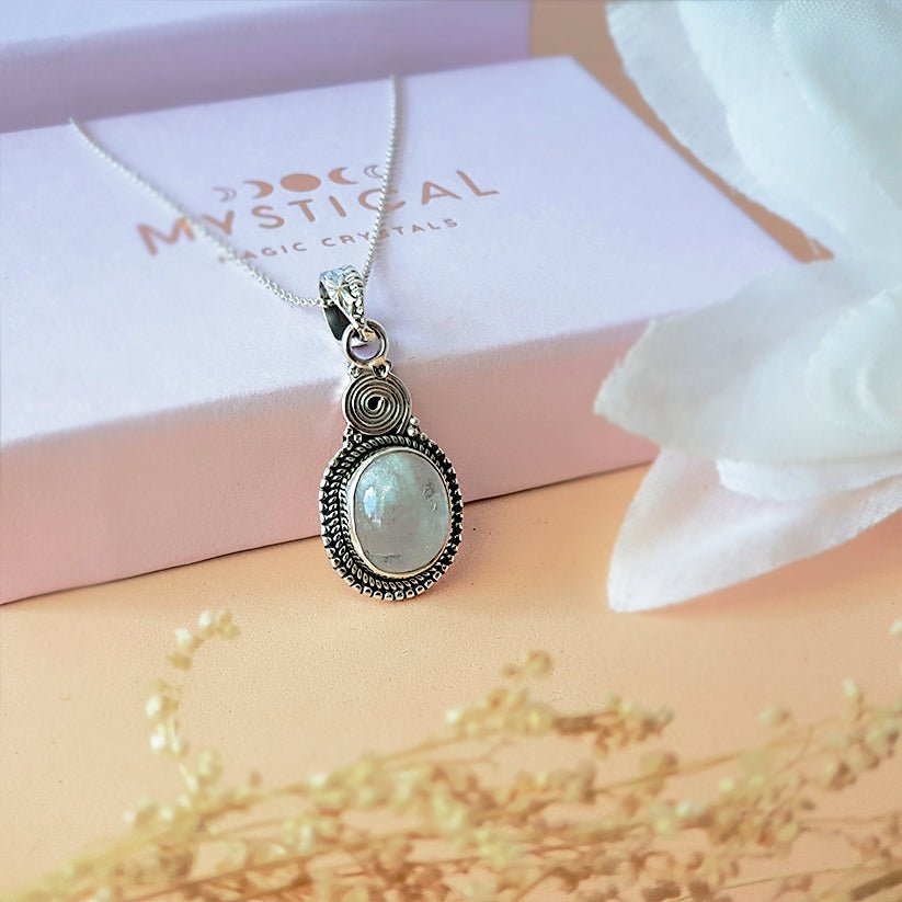 Colgante de plata de ley 925 con piedra de luna en forma ovalada, diseño espiral, de Mystical Tienda.