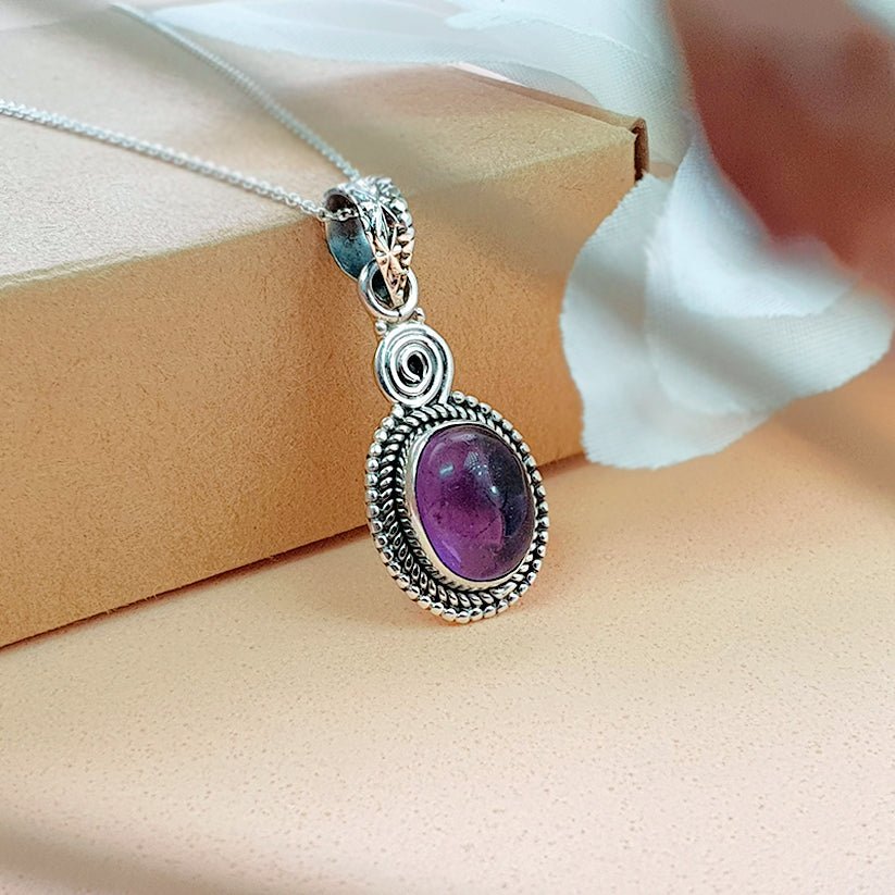 Colgante Óvalo de Amatista y Plata de Ley 925