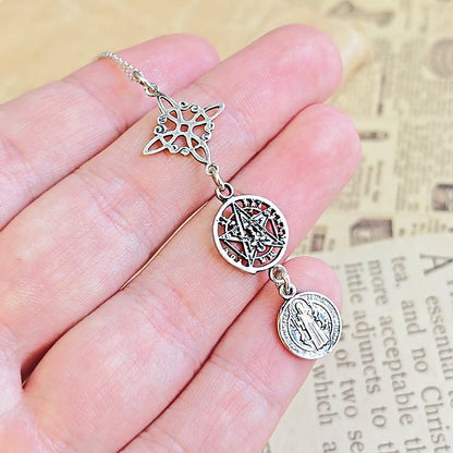 Colgante Triple Protector S925: Nudo de Bruja, Tetragramatón y San Benito