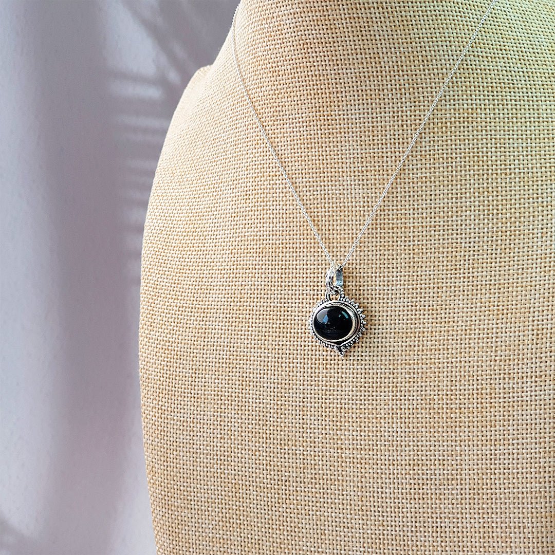 Colgante Amisha Ónix y Plata de Ley 925 - Sensaido