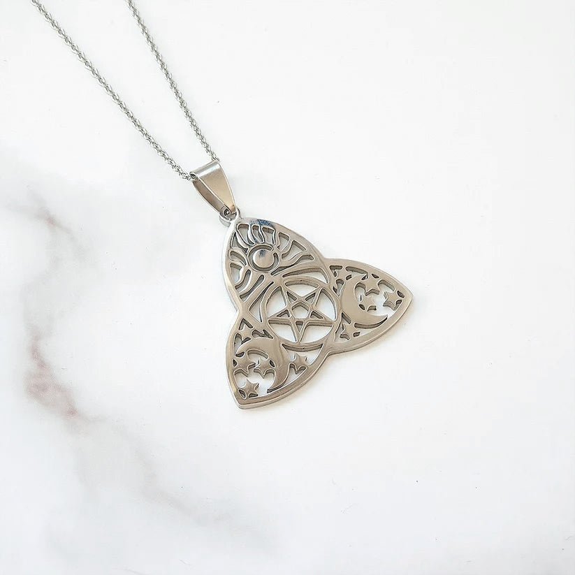 Collar Amuleto Triqueta Lunae - Protección