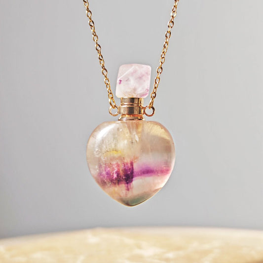 Collar Botella Mágica – Fluorita Arcoíris & Acero Inox. Dorado