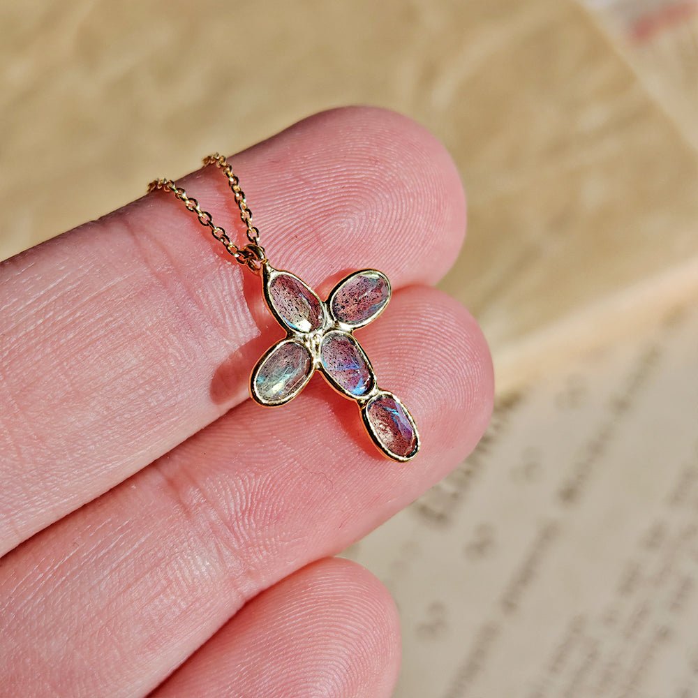 Collar Crux Labradorita -  Plata de Ley 925 & Baño de Oro 18K