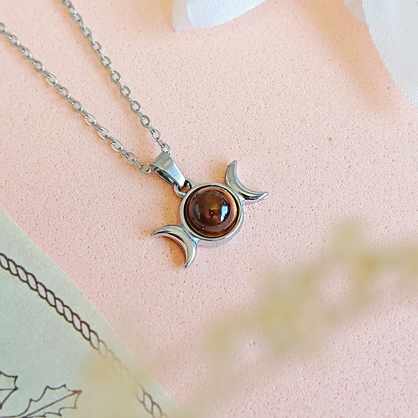 Collar Hécate Ojo de Tigre - Acero Inoxidable