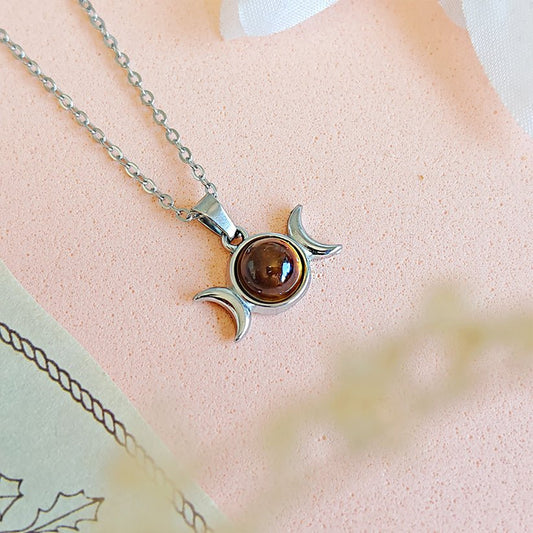 Collar Hécate Ojo de Tigre - Acero Inoxidable