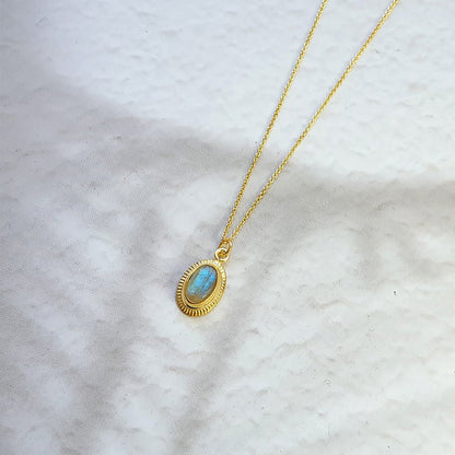 Collar Ovale Labradorita - Baño de Oro 18K