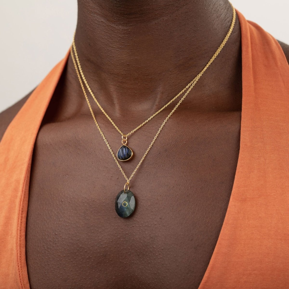 Collar 'Tanith' Labradorita - Plata S925 & Baño de oro 18K