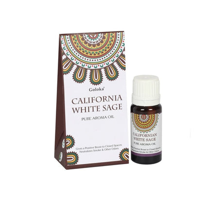 Esencia de Salvia Blanca Goloka en frasco, utilizada para aromaterapia y rituales, presenta un líquido transparente y aroma suave.