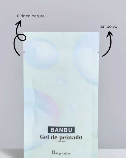 Gel de peinado ecológico BANBU para cabello rizado, definición y control natural de rizos en un gel definidor.