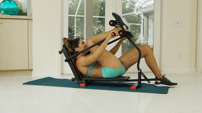 Máquina de abdominales plegable GF FAST ABS de innovagizmo.com para entrenar el core en casa, con asiento y soporte ajustable.