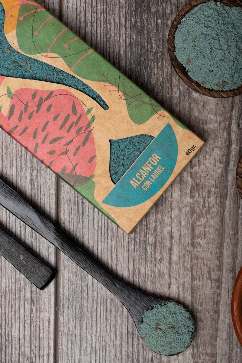 Incienso en Polvo Alcanfor con Laurel - Sagrada Madre