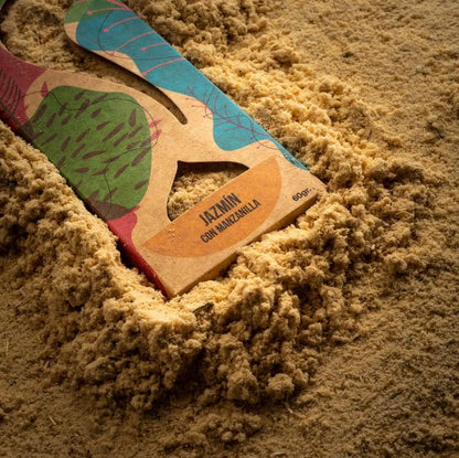 Incienso en Polvo Jazmín con Manzanilla - Sagrada Madre