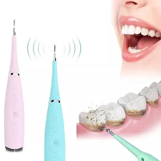Limpiador dental ultrasónico para sarro de marca innovagizmo.com, mostrando la herramienta en uso en dientes.