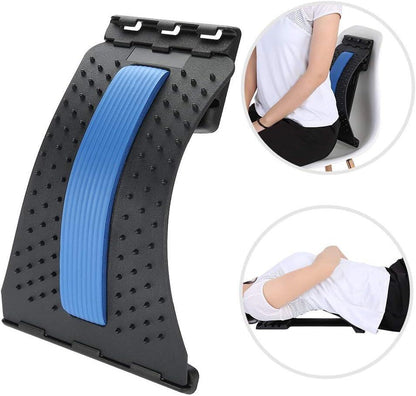 Masajeador de espalda lumbar innovagizmo.com, dispositivo eléctrico para aliviar tensión y dolor en la zona lumbar en uso.